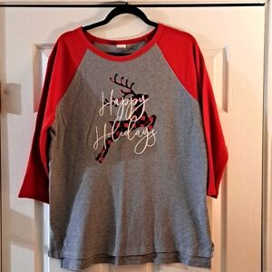 EUC Happy Holidays Christmas thermal top